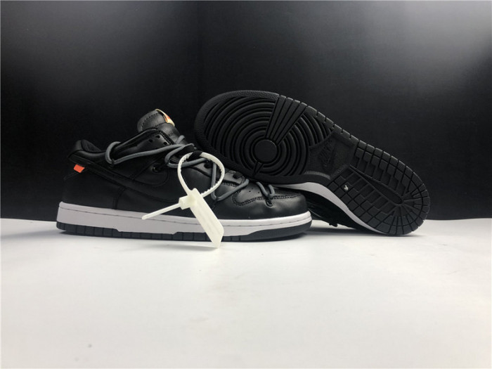 OFW x Nike Dunk CT0856-002