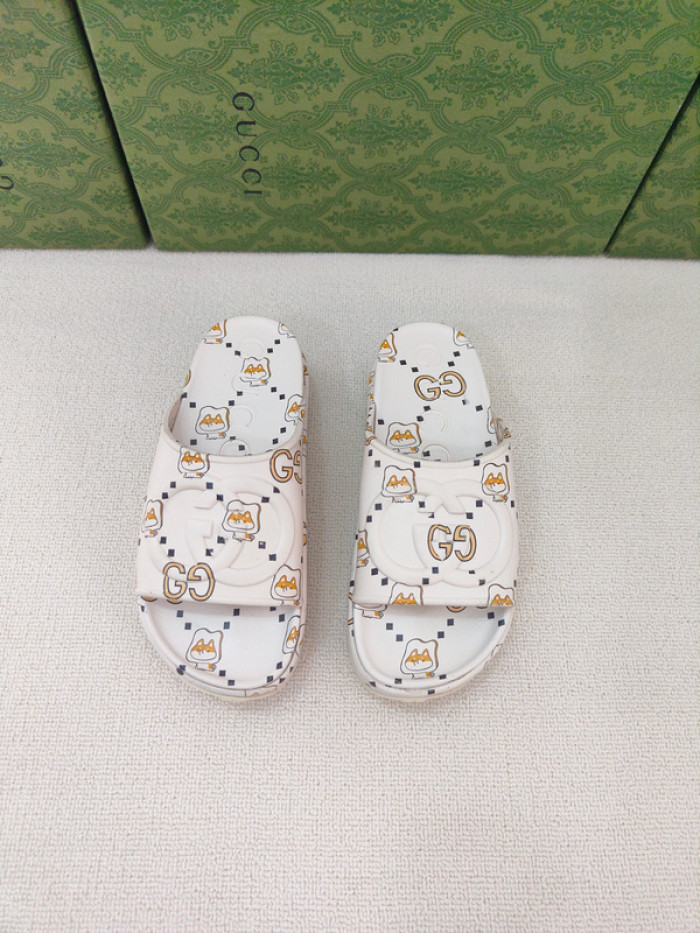 GCI GG Slide Sandal